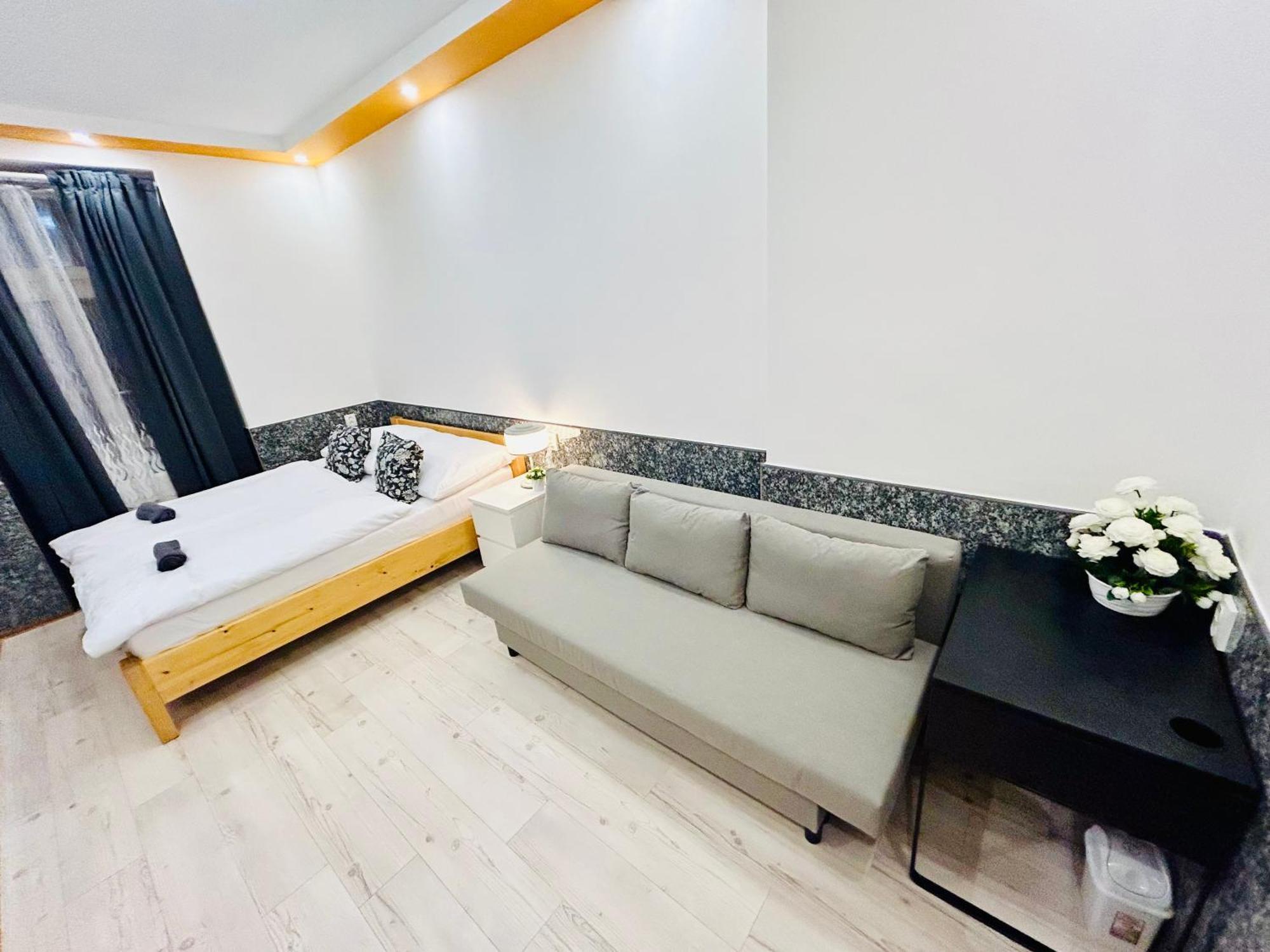 Modern Spacious In Center Apartment Prague
